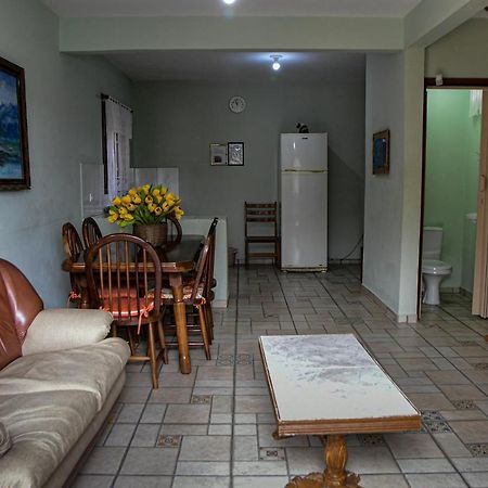 Ilhabela - Casa Praia Curral 2 Dormitorios, Ar-Condicionado, Wi-Fi, Garagem エクステリア 写真