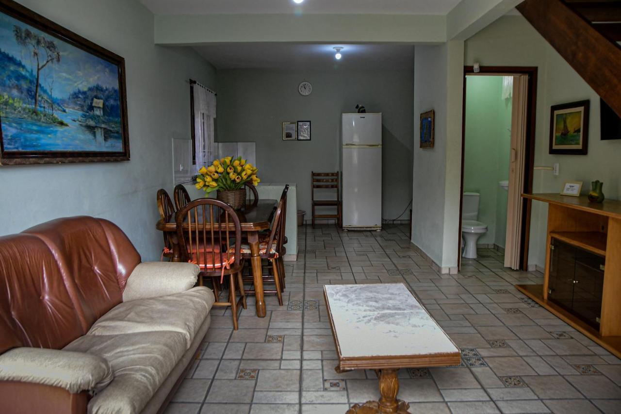 Ilhabela - Casa Praia Curral 2 Dormitorios, Ar-Condicionado, Wi-Fi, Garagem エクステリア 写真